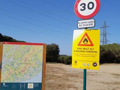 El nivell de risc d'incendis és MOLT ALT a tot el Parc Serralada Litoral: cal extremar les precaucions.