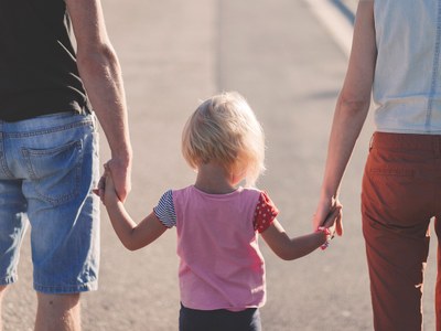 Més ajudes per a les famílies d'acollida